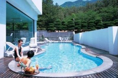 Lake Hills Bugok Resort Changnyeong Exteriör bild